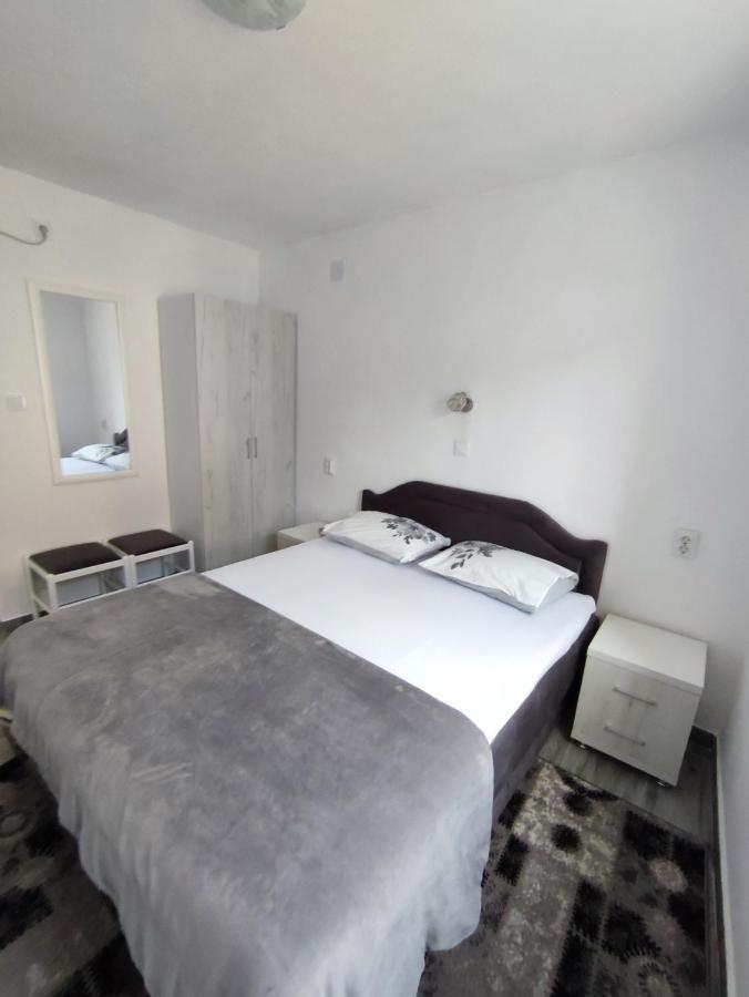 Apartment Rosić Perast Zewnętrze zdjęcie